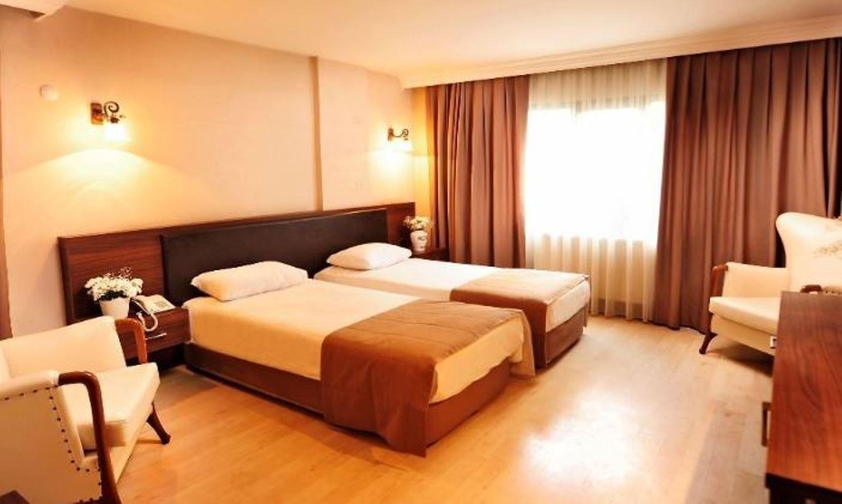 Uestuen Hotel Alsancak İzmir Luaran gambar