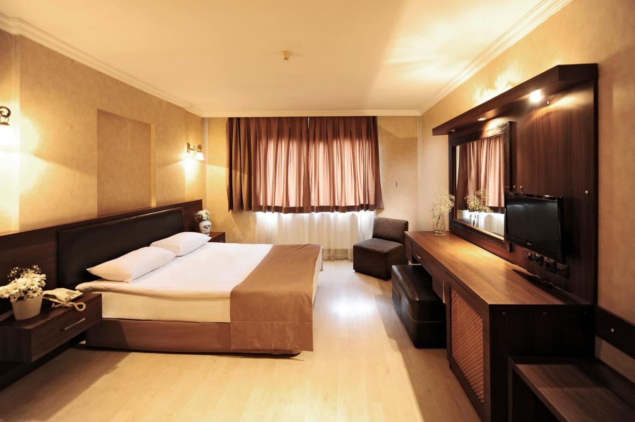 Uestuen Hotel Alsancak İzmir Luaran gambar